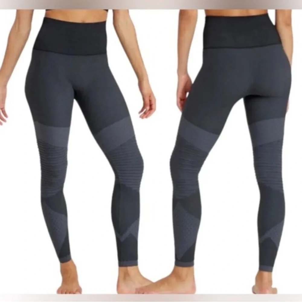SPANX Leggings Size Large Great condition - Picture 4 of 4